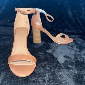 Super cute brown heels from Charlotte Russe size 7 new never used